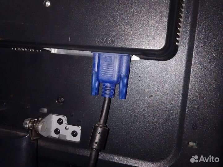 Монитор с vga разъемом
