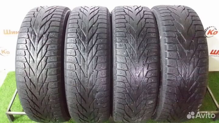 Nokian Tyres Hakkapeliitta R2 SUV 235/55 R17