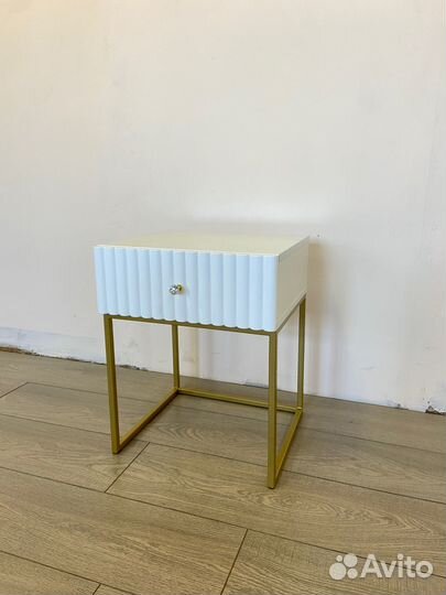 Прикроватная тумба с мдф Sofia