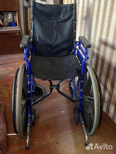 Коляска инвалидная