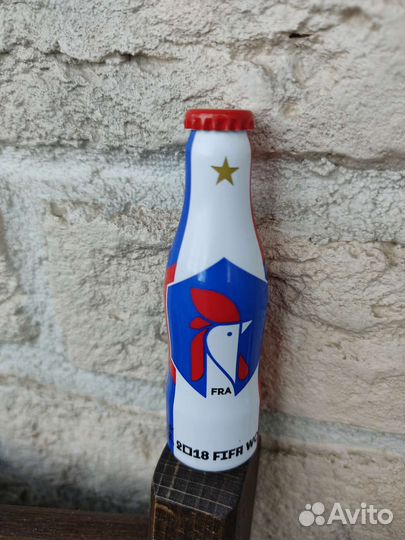 Коллекционная мини-бутылка Coca-Cola