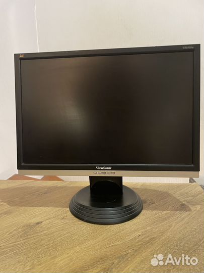 Монитор samsung 225BW