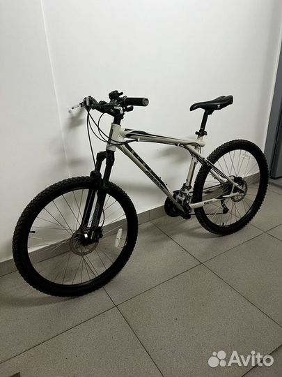 Велосипед GT Avalanche 2, размер М