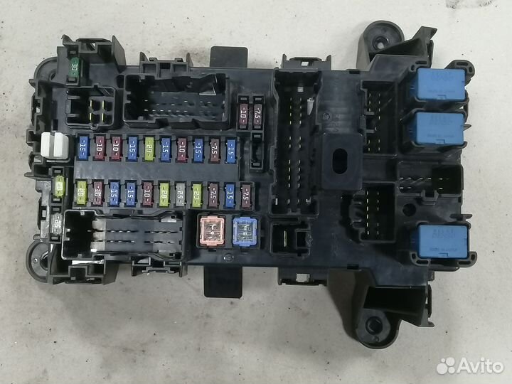Блок предохранителей для Suzuki Grand Vitara 2