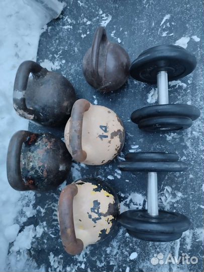 Гири 32кг, 24кг, 16кг, 14кг