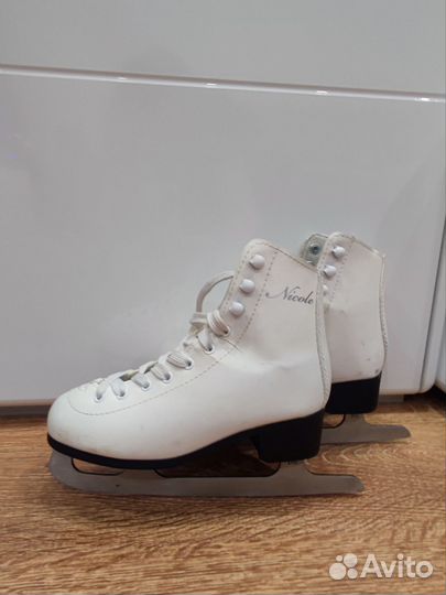 Коньки фигурные детские 33 размер