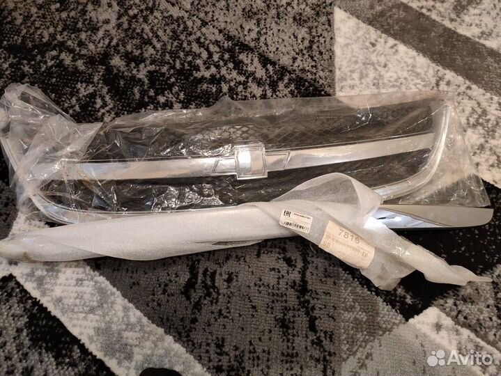 Молдинг капота chevrolet lacetti