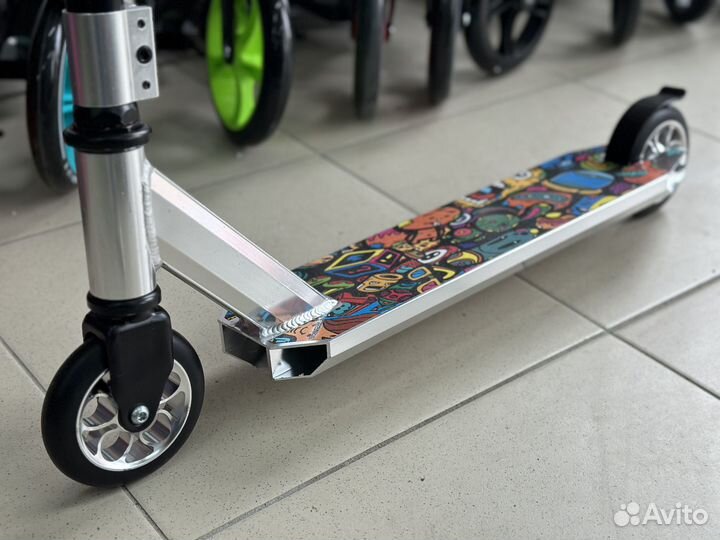 Трюковой самокат Silver