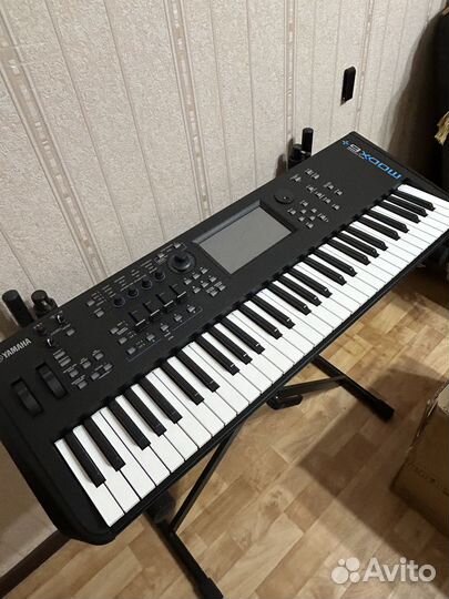 Yamaha modx6 plus