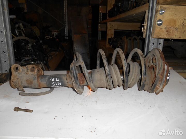 Стойка левая Nissan Almera N16 Ниссан Альмера Н16