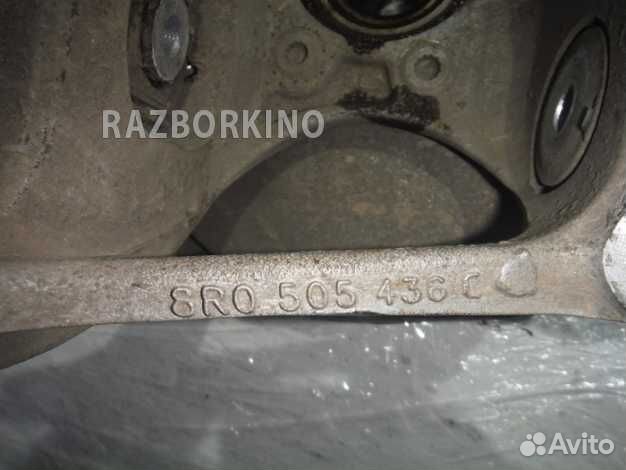 Кулак задний правый Ауди