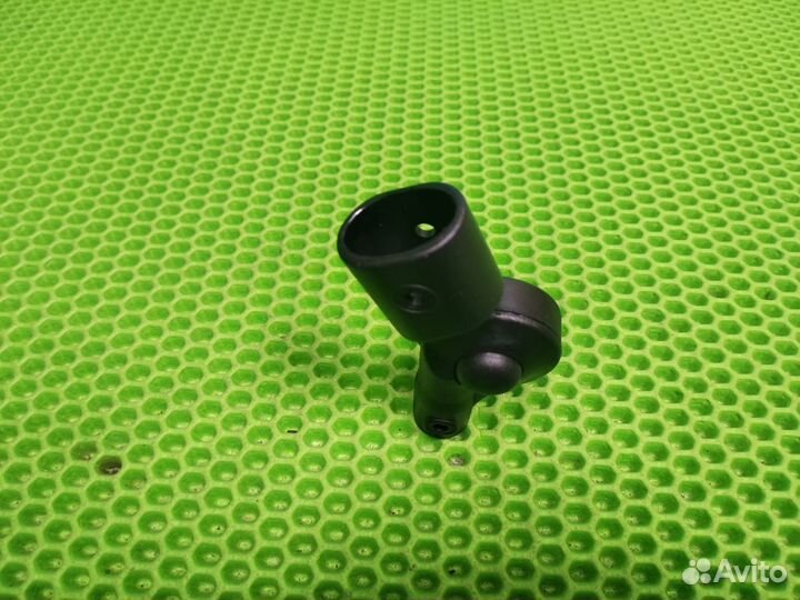 Шарнир подножки N 07 на детскую коляску, новый