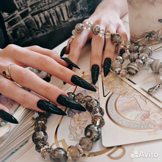 Маникюр на дому