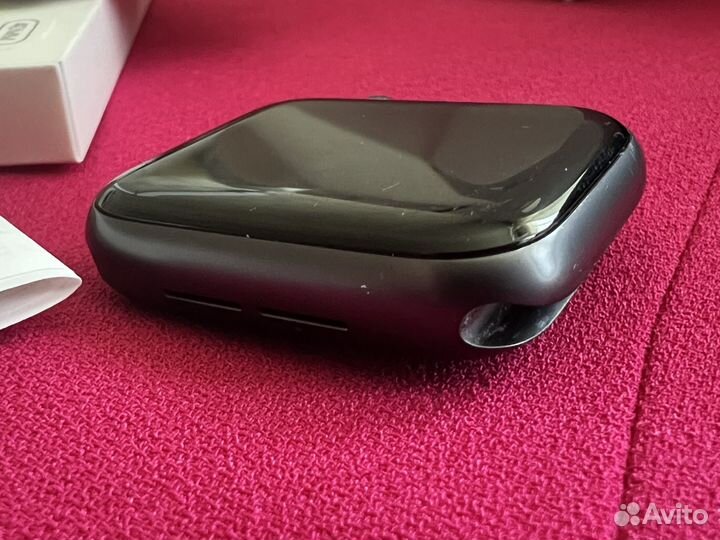 Часы Apple iWatch 4 series 40 mm