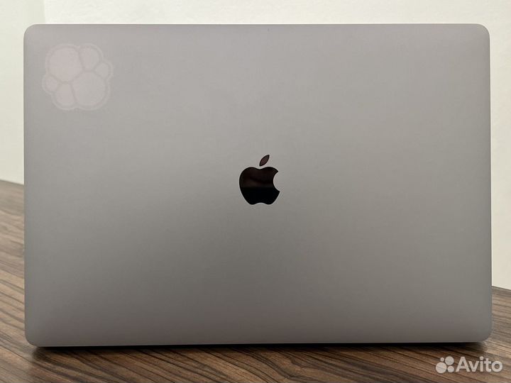 Macbook pro 16