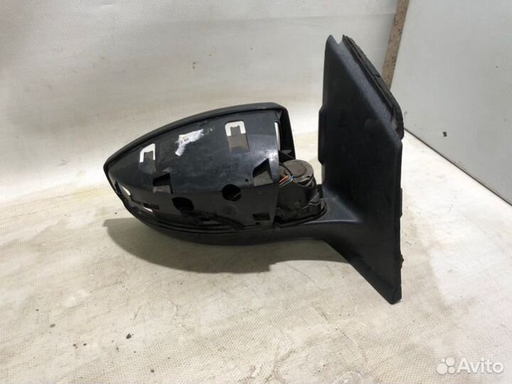 Зеркало боковое переднее правое Ford Kuga 2