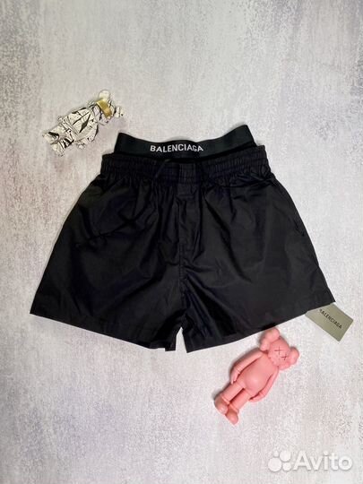 Balenciaga шорты hybrid boxer на руках