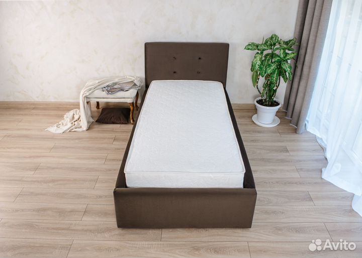 Кровать в велюре + матрас 90х200