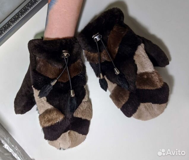 Варежки из натурального меха