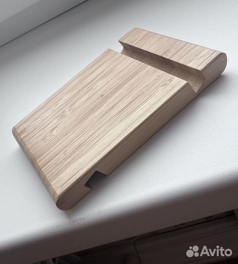 Поставка для телефона/планшета деревянная IKEA