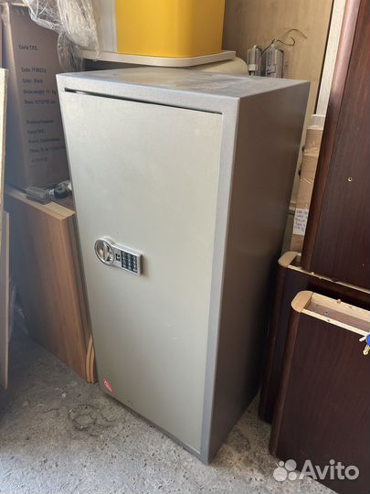 Сейф Valberg asm-120 tel