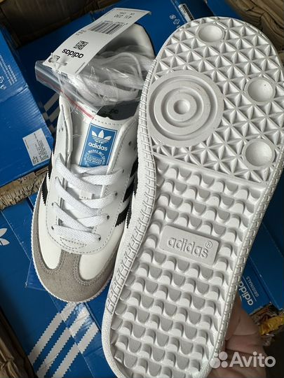 Кроссовки adidas samba