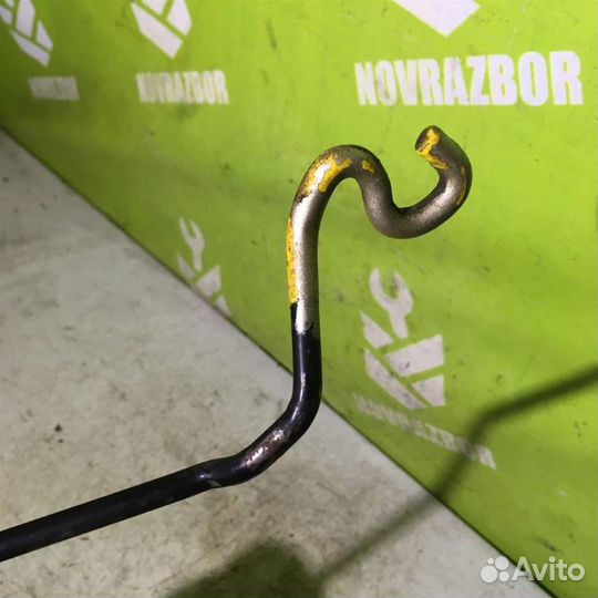 Держатель капота Форд Фокус 1