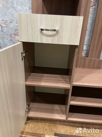 Шкаф в прихожую