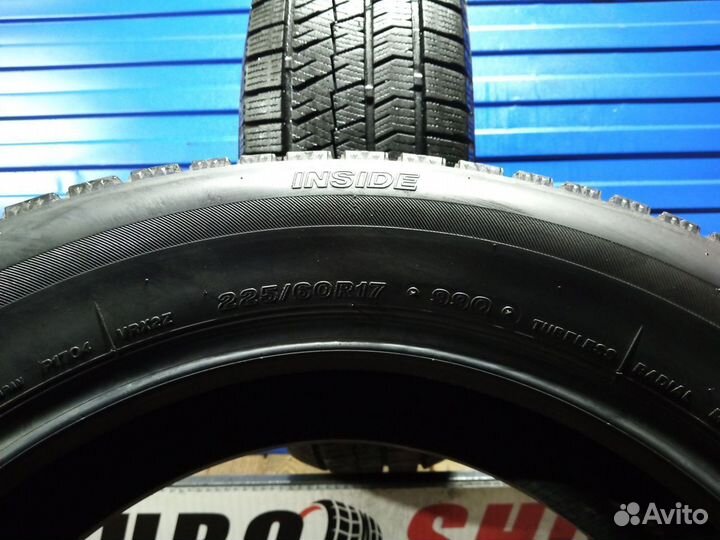 Bridgestone Blizzak VRX2 225/60 R17 99Q