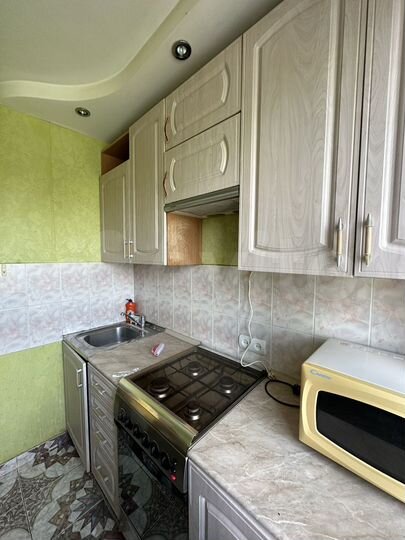 2-к. квартира, 50 м², 5/5 эт.