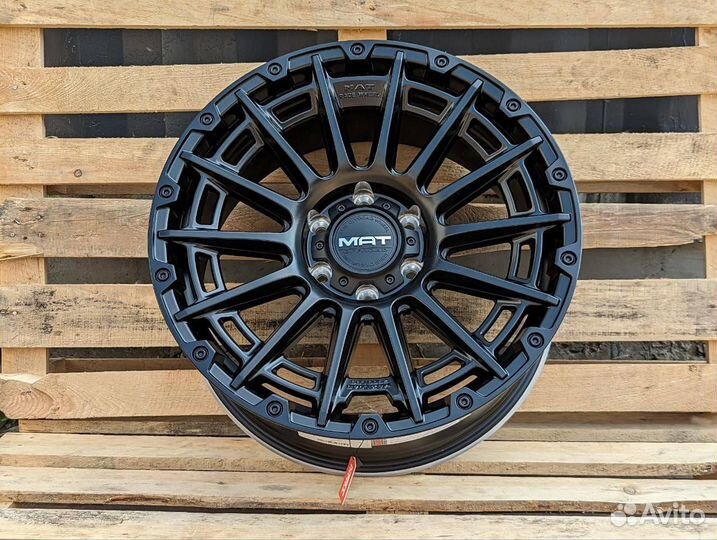 Оригинальные диски MAT F1907 R18 на Jeep Wrangler