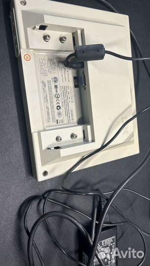 Мини монитор ibm белый