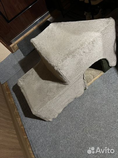 Лесенка для собак угловая