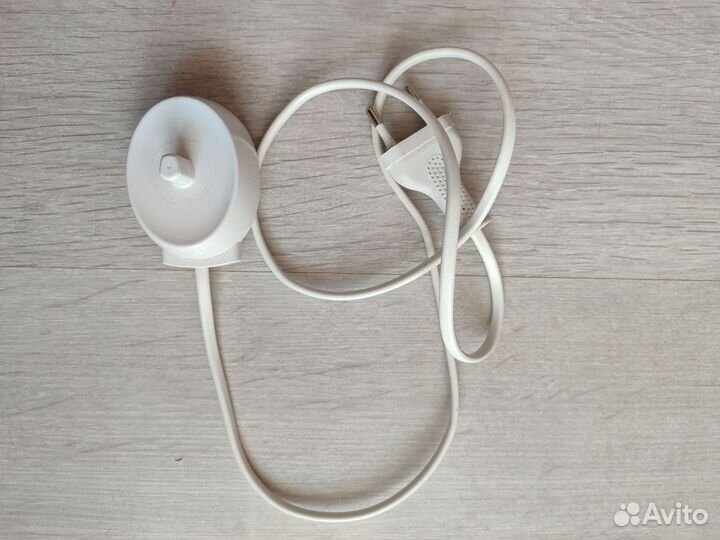 Зарядка для электрической зубной щётки oral b