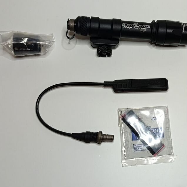 Тактический фонарь Surefire M600C (M600C-BK-KIT01)