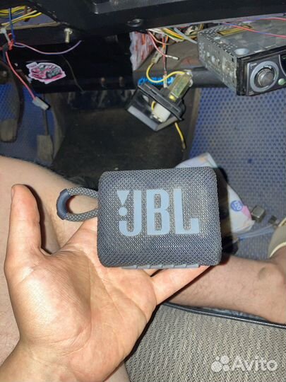 Колонка jbl go 3 бу