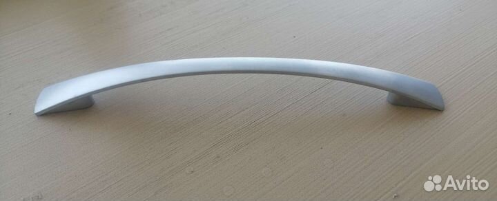 Мебельные ручки, металические