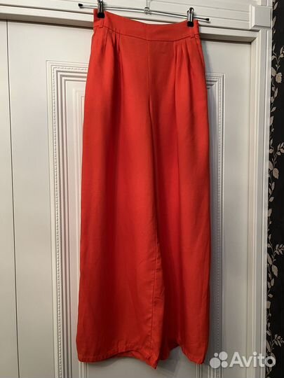 Брюки широкие M. Reason