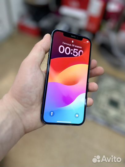 iPhone 12, 64 ГБ