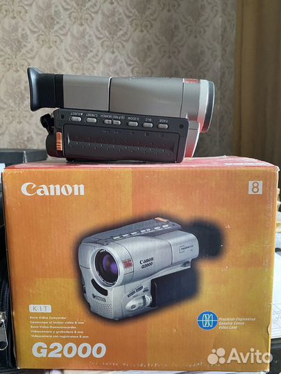 Видеокамера”Canon”