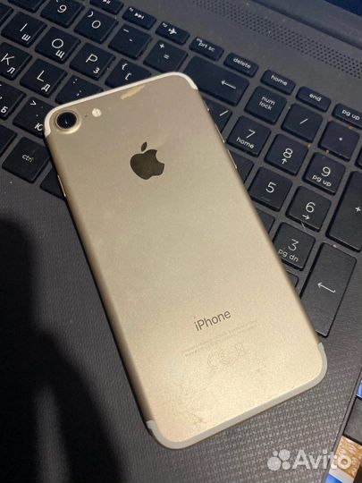 Телефон iPhone 7 32gb