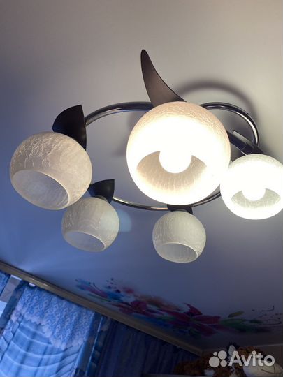 Светильник потолочный