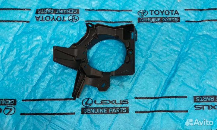 Кронштейн птф Lexus Rx (3) левый NEW 12-15