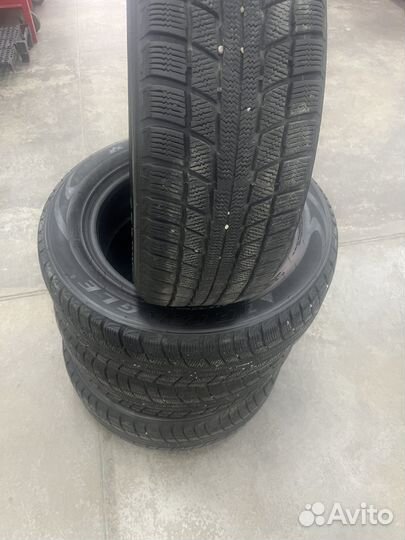 Triangle Snow-LL01 225/60 R17