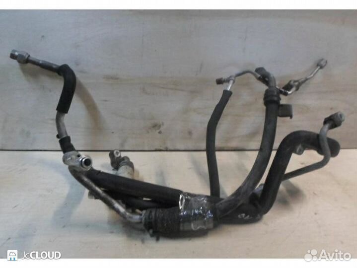 Шланг кондиционера на toyota camry SV32 3S-FE