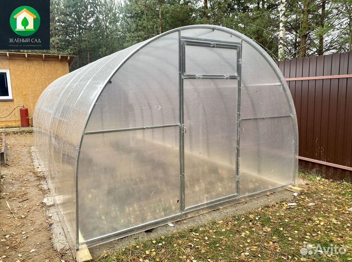 Теплица дачная