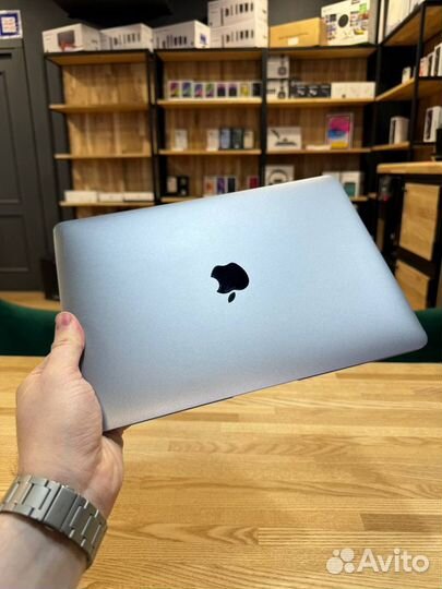 MacBook 12 2016 8/512Gb space gray 1 цикл