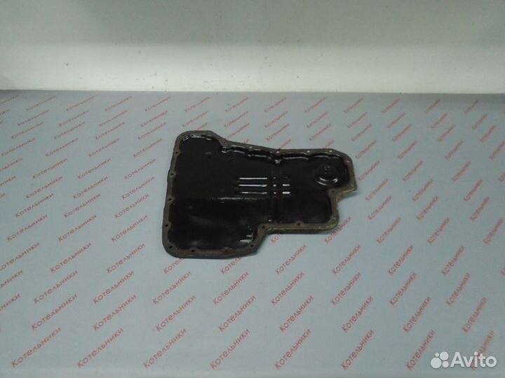 Nissan 31390-31X00 Поддон масляный АКПП