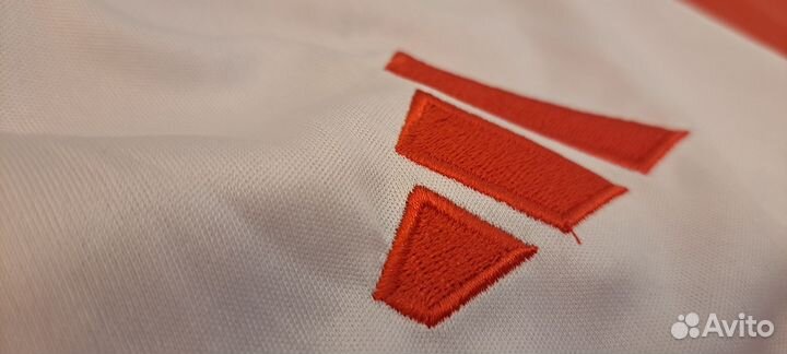 Футбольная форма клуба Манчестер Юнайтед