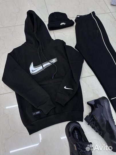 Спортивный костюм nike